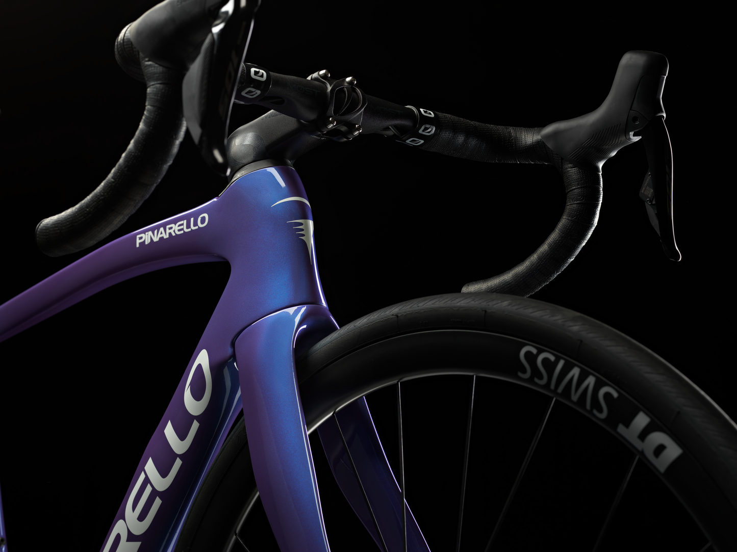 2025 Pinarello F5 105 Di2 Cobalt Blue