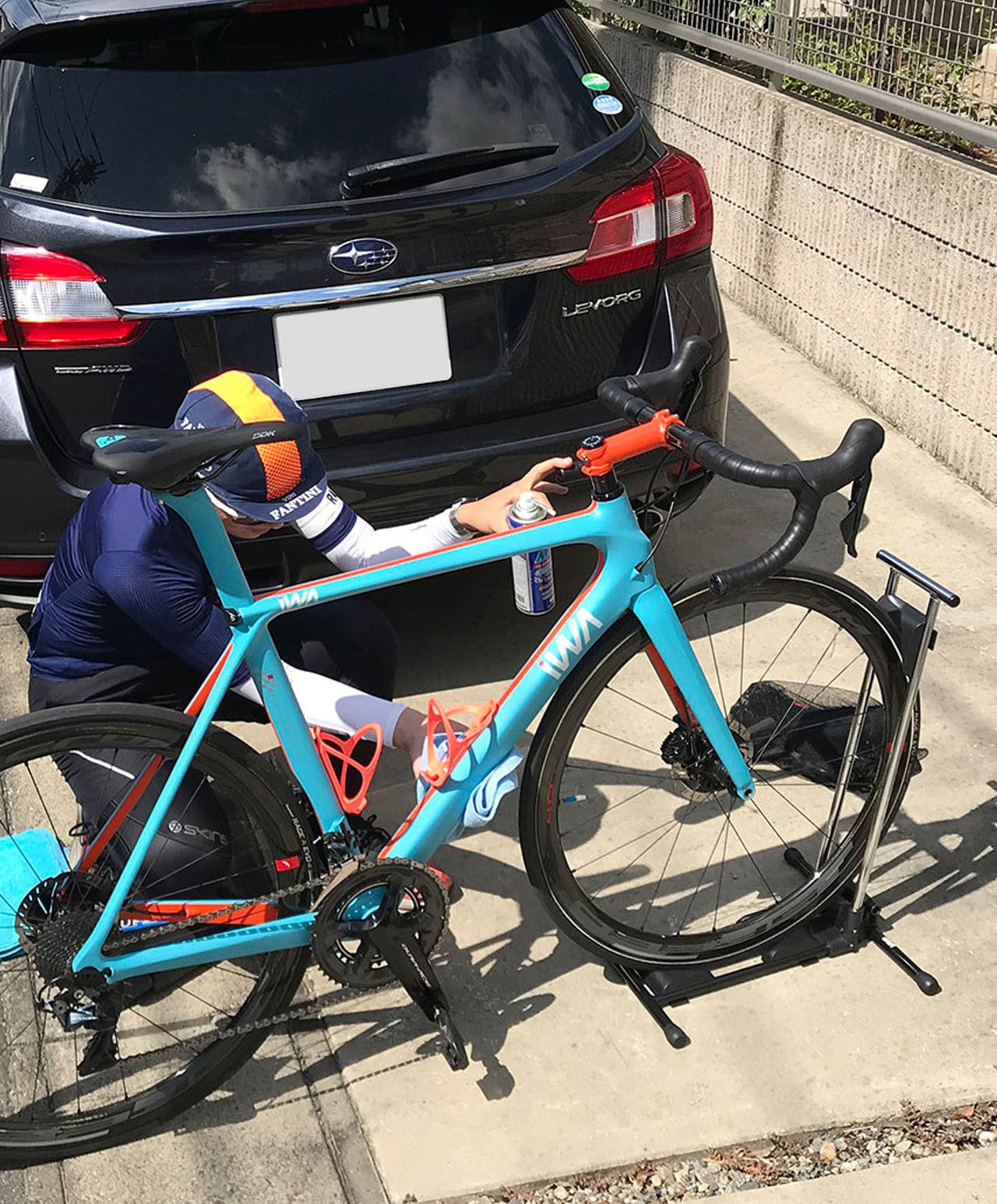 iWA A01HD - Anyway Anywhere bike stand