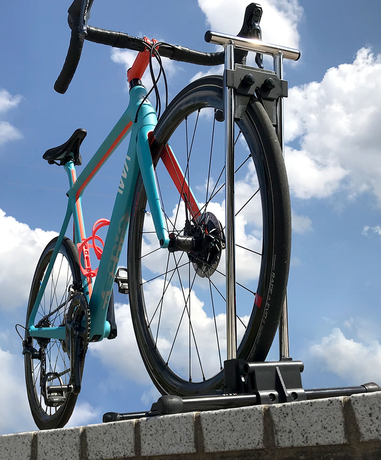 iWA A01HD - Anyway Anywhere bike stand