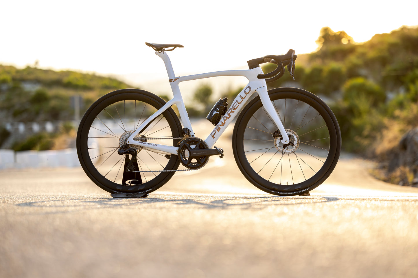 Pinarello My26 Bike F3 CH231 Alabaster White 105Di22x12DB A1800DB